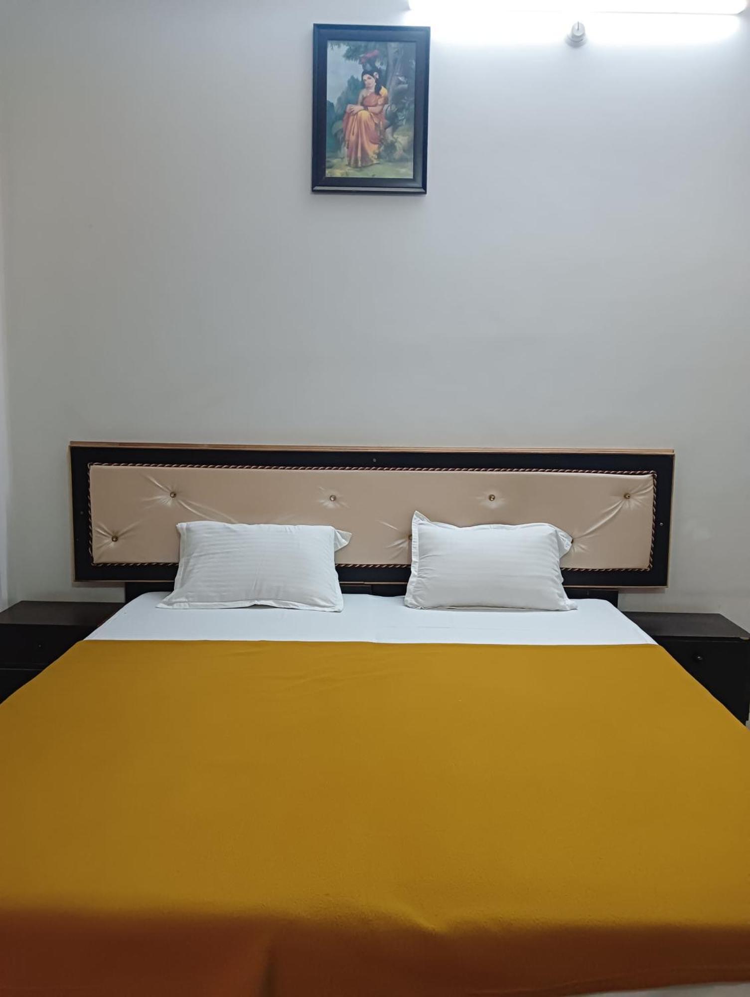 Varuna Palace Varanasi , Near Mandir & Ghat'S Ngoại thất bức ảnh