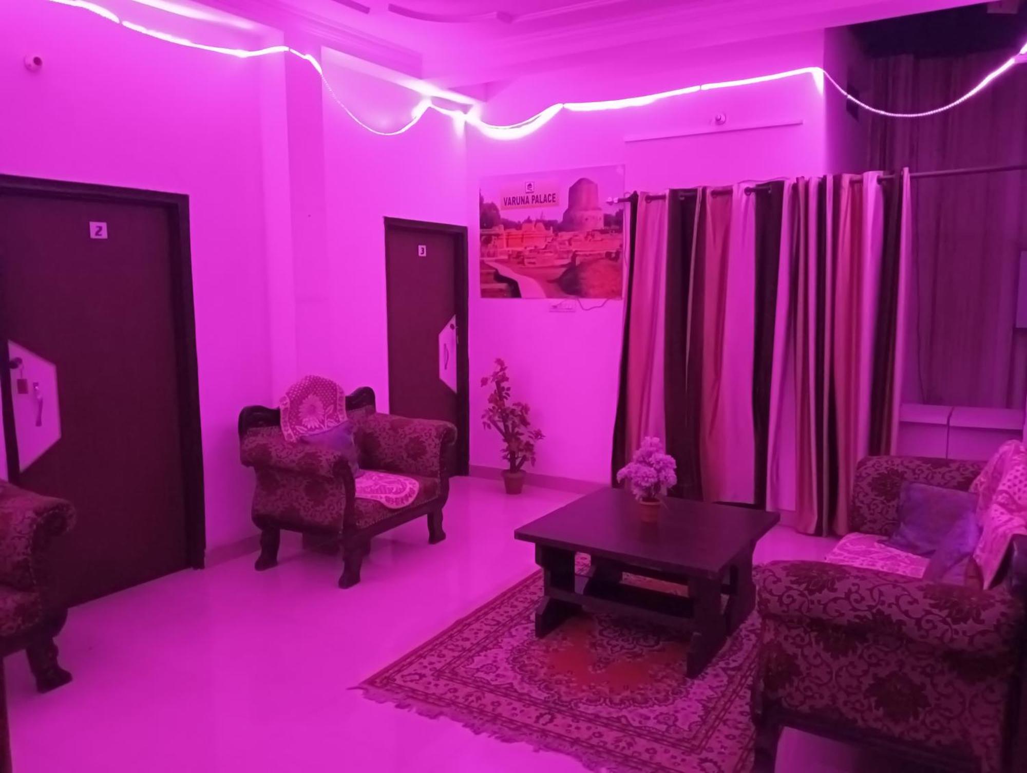 Varuna Palace Varanasi , Near Mandir & Ghat'S Ngoại thất bức ảnh
